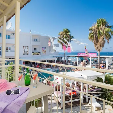 Hotell Paralia Kávos