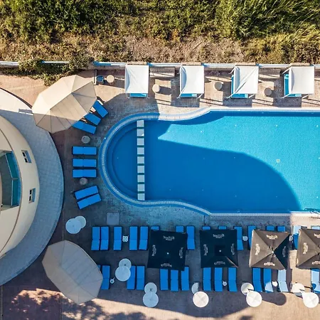Hotel Paralia 3*