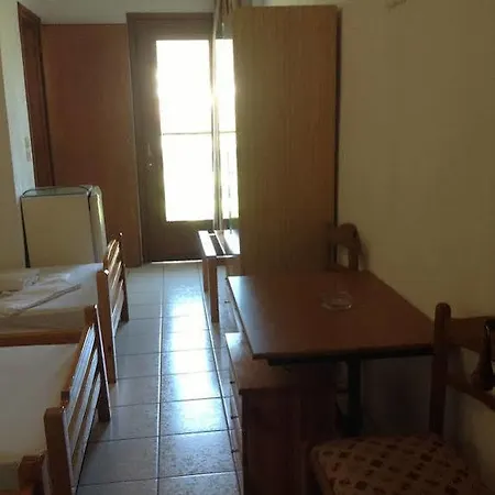 Hotel Paralia 3*