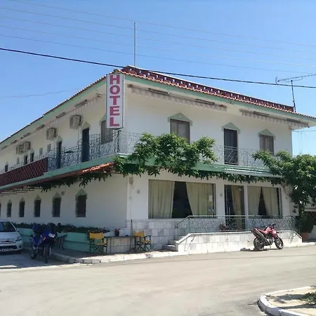 Paralia Hotel 3*