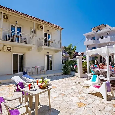 Paralia