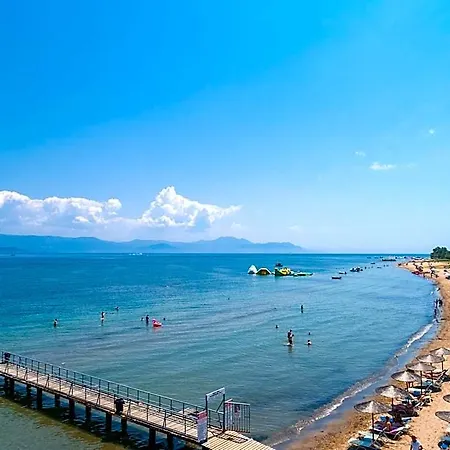 Paralia Hotel